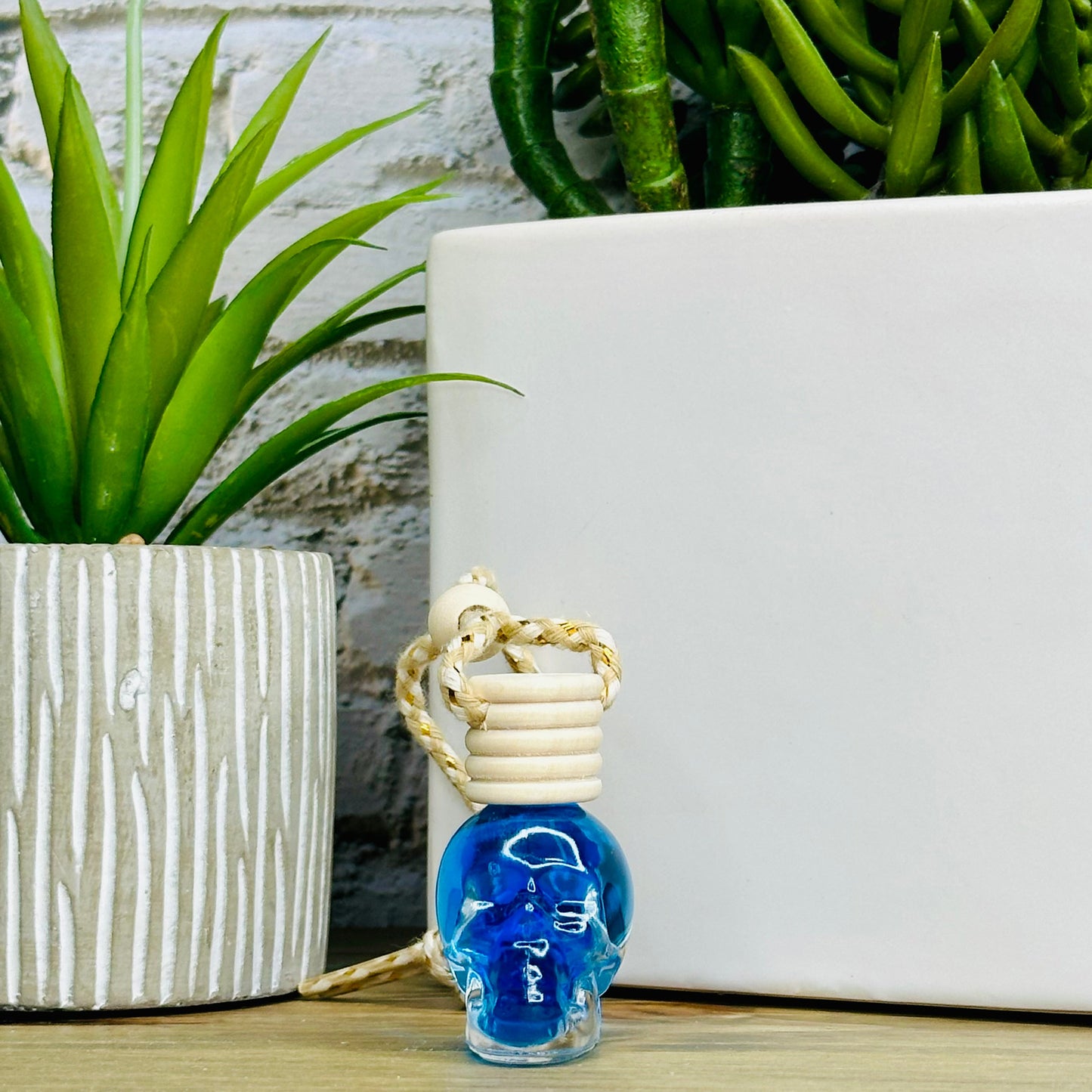 Cruise & Color | Skull Hanging Car Air Diffuser