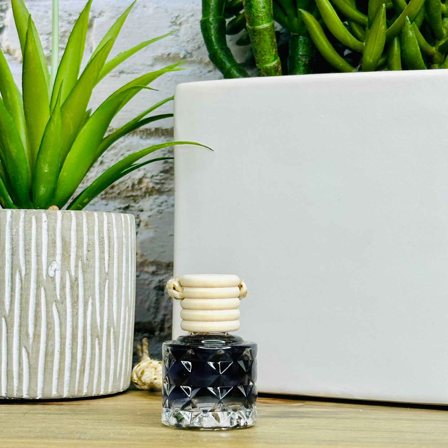 Cruise & Color | Diamond Hanging Car Air Diffuser